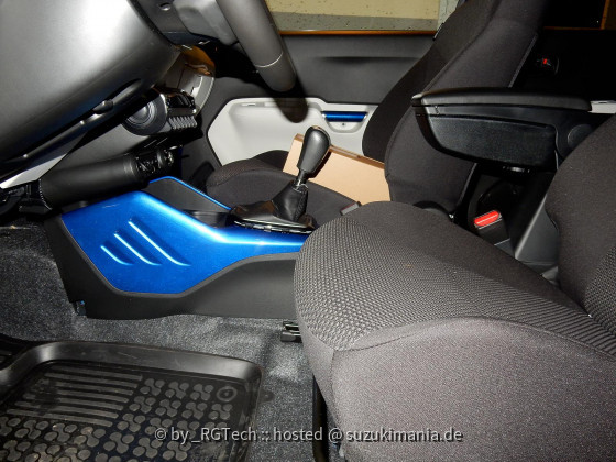 Mittelkonsole blau