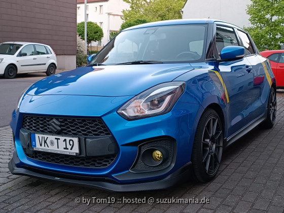 Einmal sauber und neue Spoilerlippe